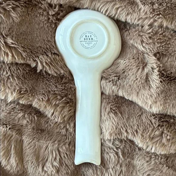 🥄 Rae Dunn “REST” Spoon Rest - Picture 2 of 3
